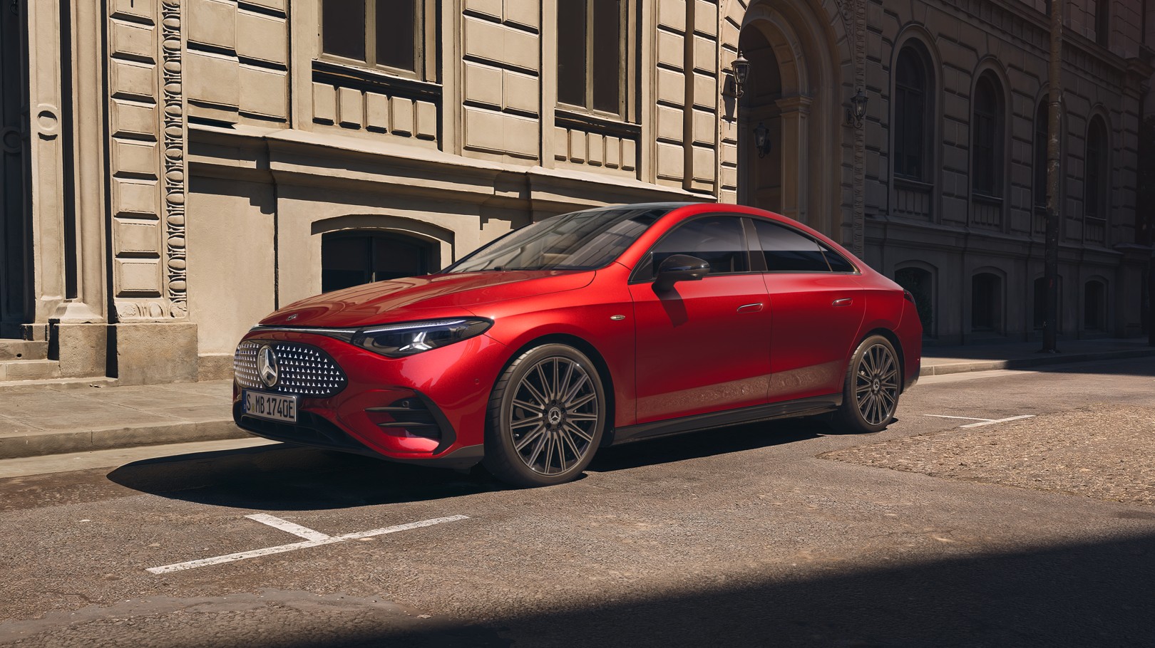 CLA Sedan 電動轎車